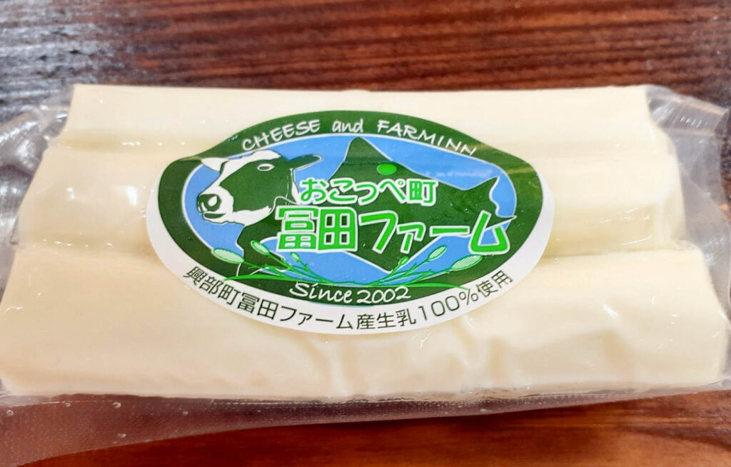 （２）さけるチーズ（北海道紋別郡興部町）